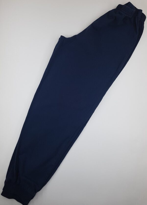 06063595e39f3c4fb8a77bb3cfdb11b2 Dolge hlače