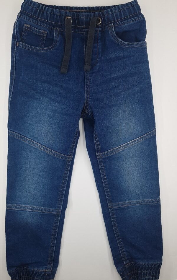 fb0a872ee5ad60aa8764502161c89148 Kavbojke